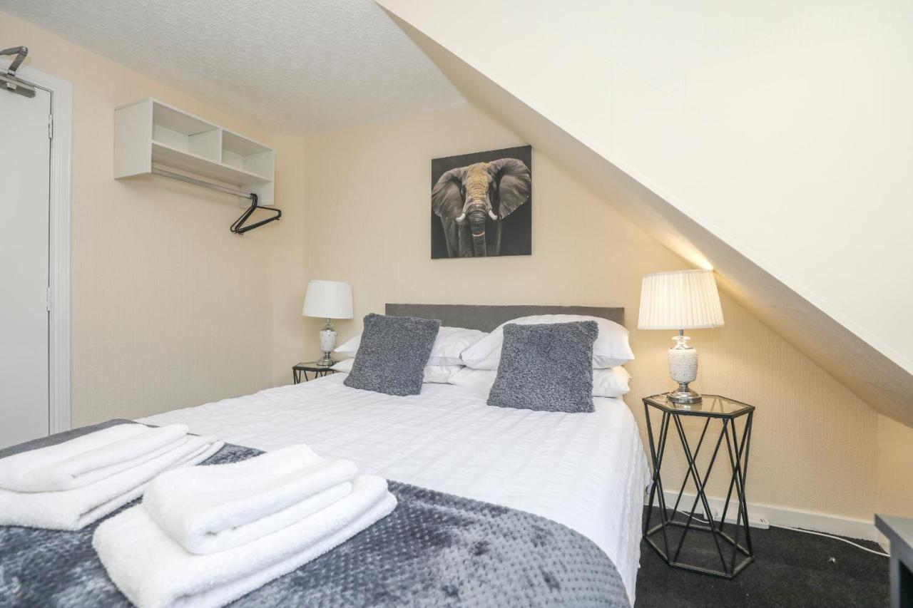 Modern Guest House - Central Inverness - Complimentary Snacks - Free Parking Exterior foto